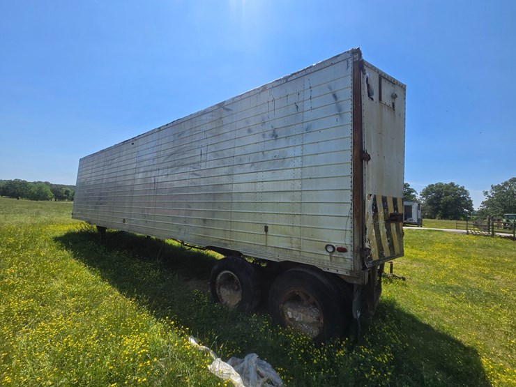 trailmobile-van-image-8