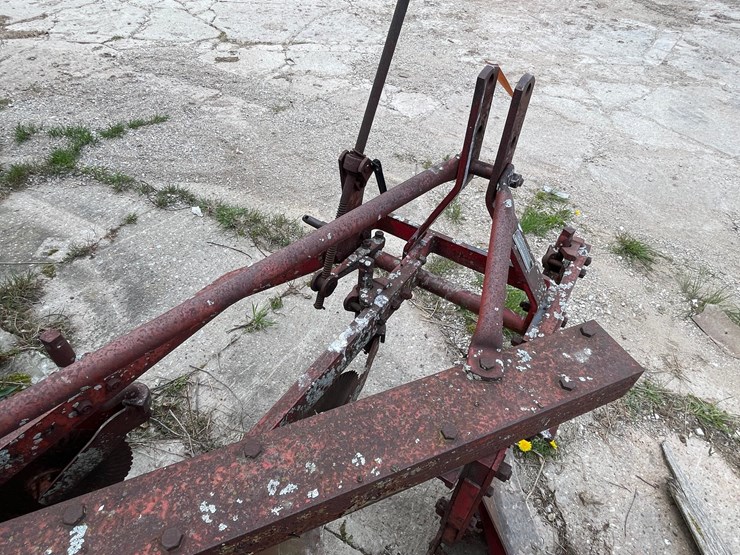 massey-ferguson-3-image-9