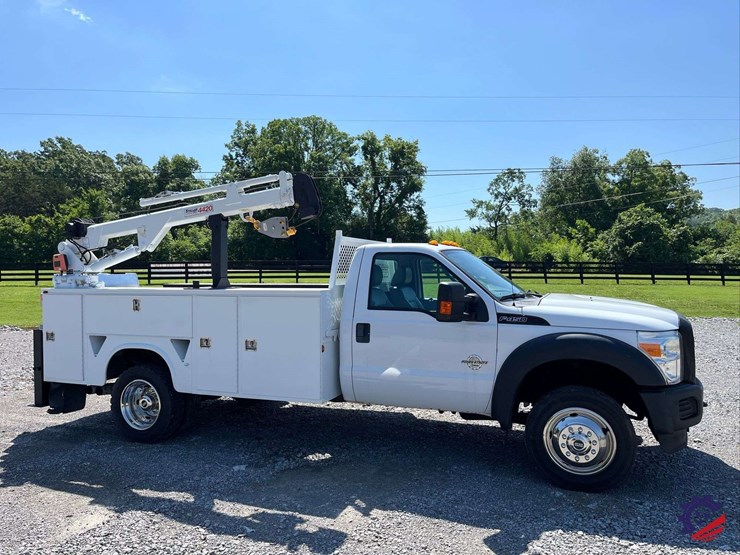 2011-ford-f450-image-4