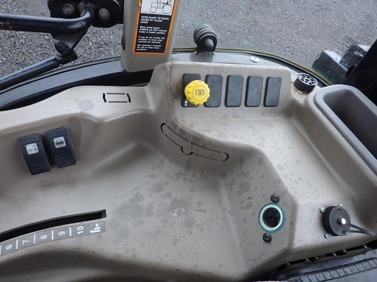 2019-john-deere-gn-image-28