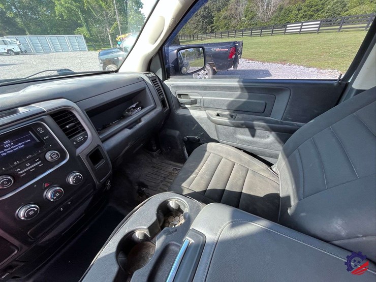 2017-dodge-1500-image-52