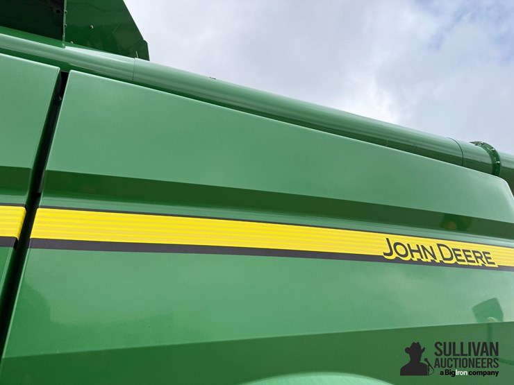 2013-john-deere-s680-image-19