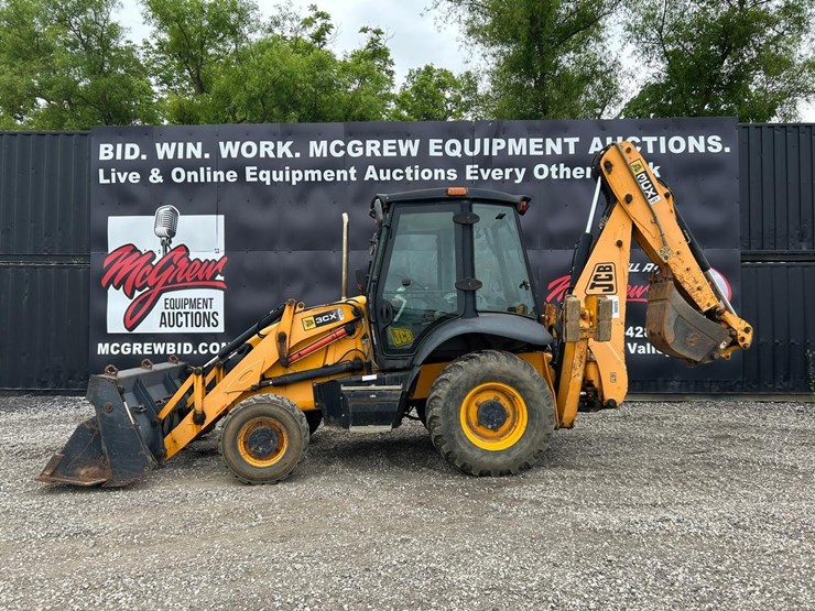 jcb-3cx14-image-1