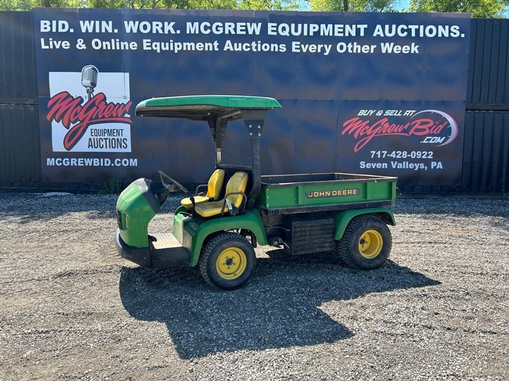 2020-john-deere-2020-image-1