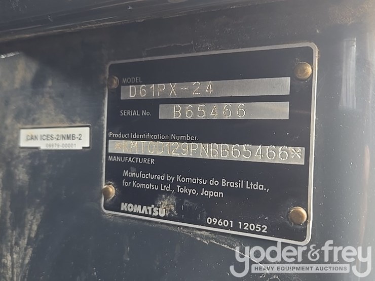 2022-komatsu-d61px-24-image-54