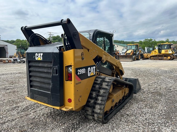2018-caterpillar-299d2-image-4