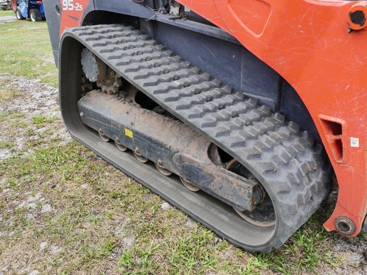 2016-kubota-svl95-2s-image-5
