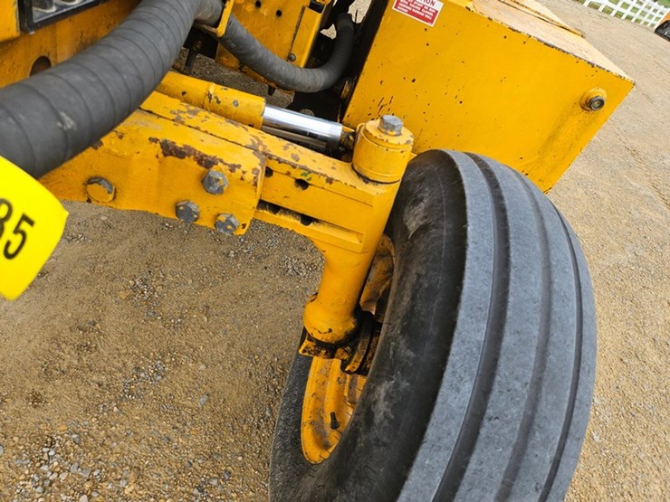 john-deere-2755-image-50