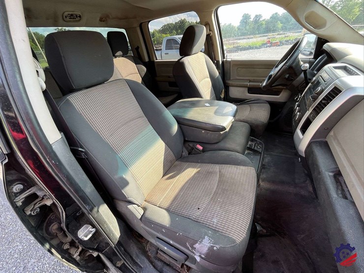 2011-dodge-ram-2500-image-53