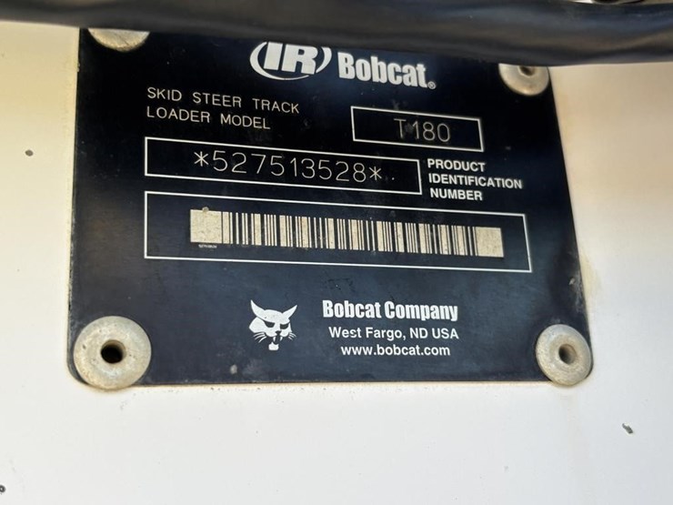 2005-bobcat-t180-image-44