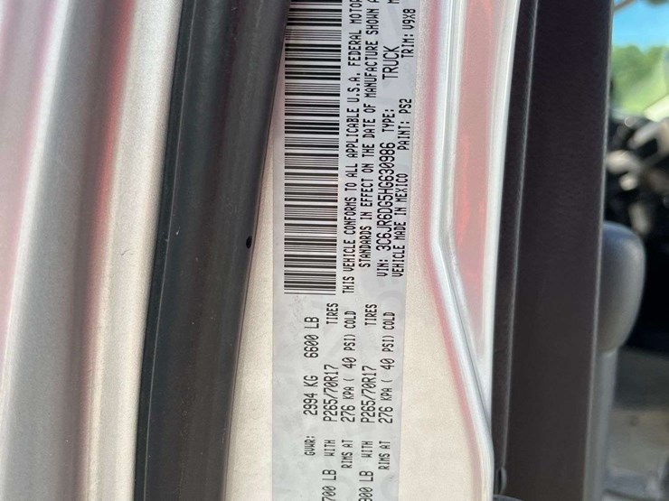 2017-dodge-1500-image-60
