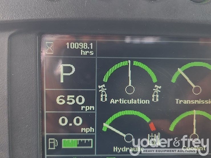2011-deere-772g-image-65