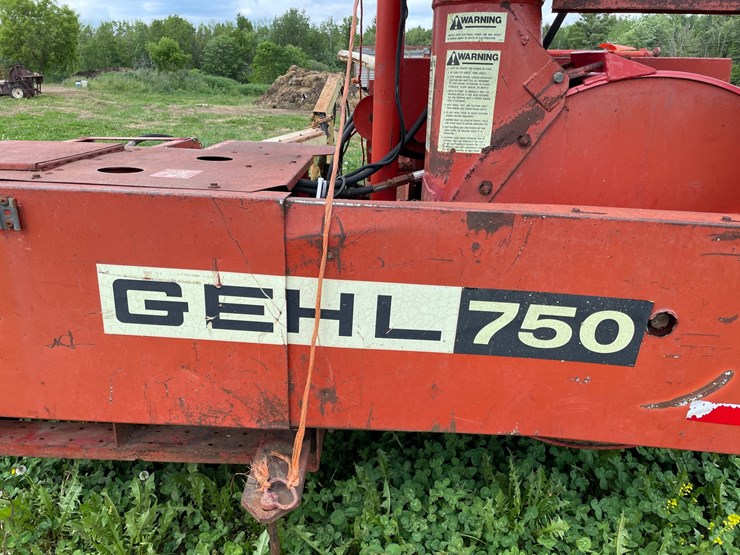 gehl-750-image-7