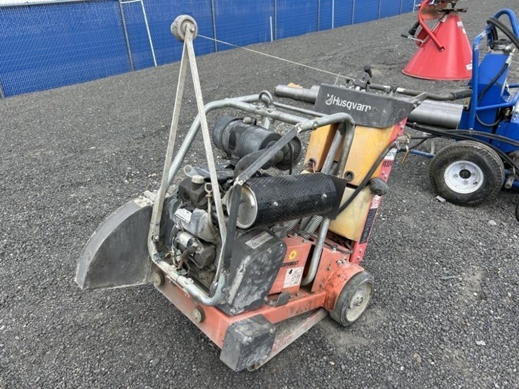 2011-husqvarna-fs524-image-1
