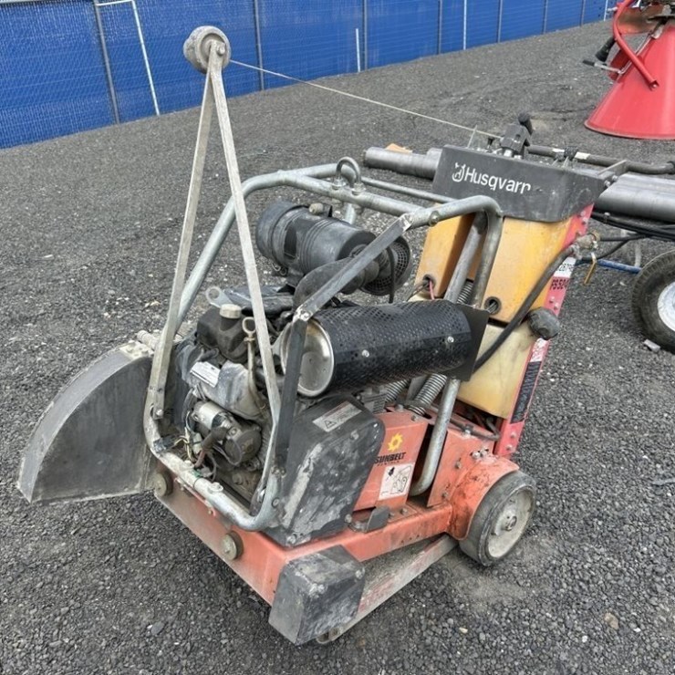 2011 HUSQVARNA FS524