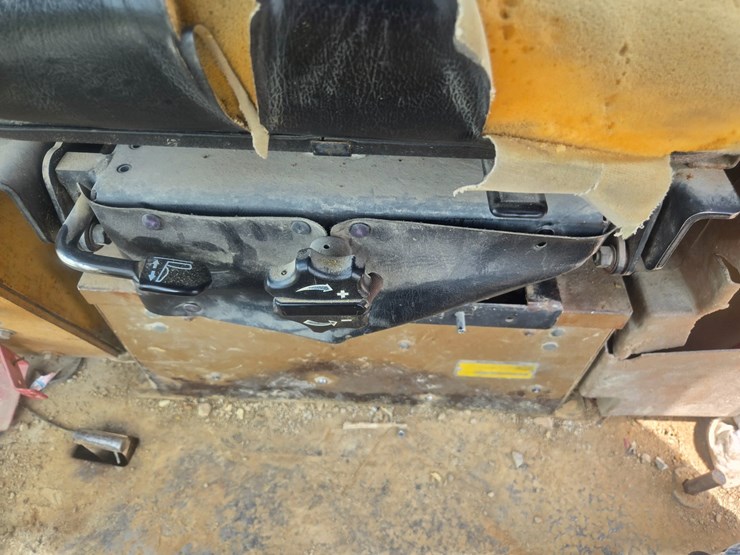 1981-caterpillar-12g-image-48
