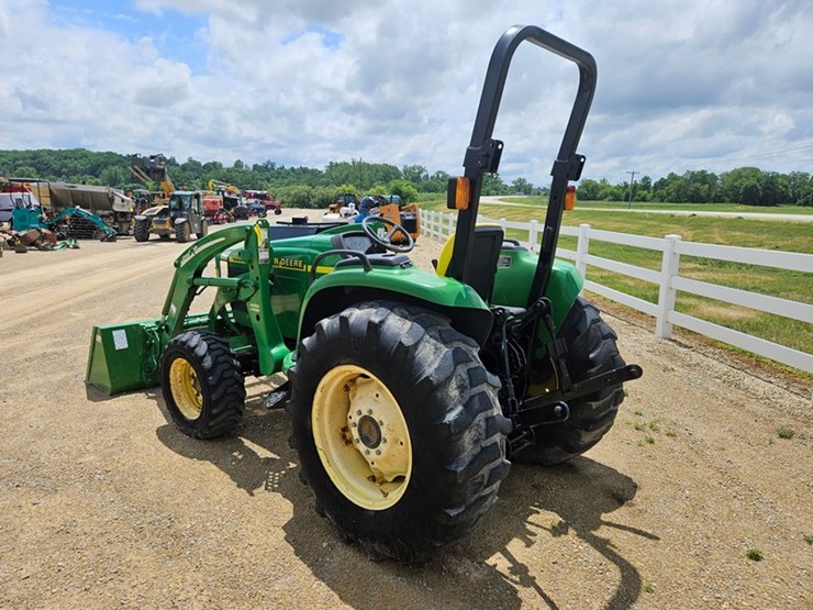 john-deere-4600-image-3