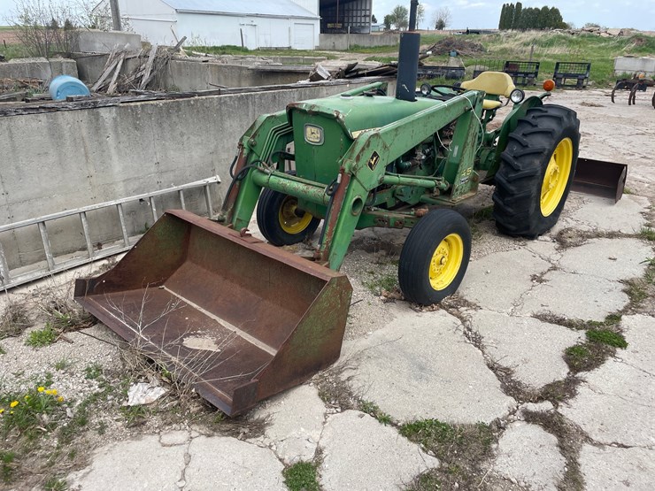 2020-john-deere-2020-image-1