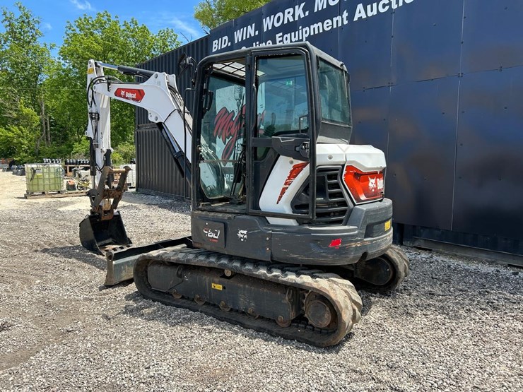 2022-bobcat-e60-image-2