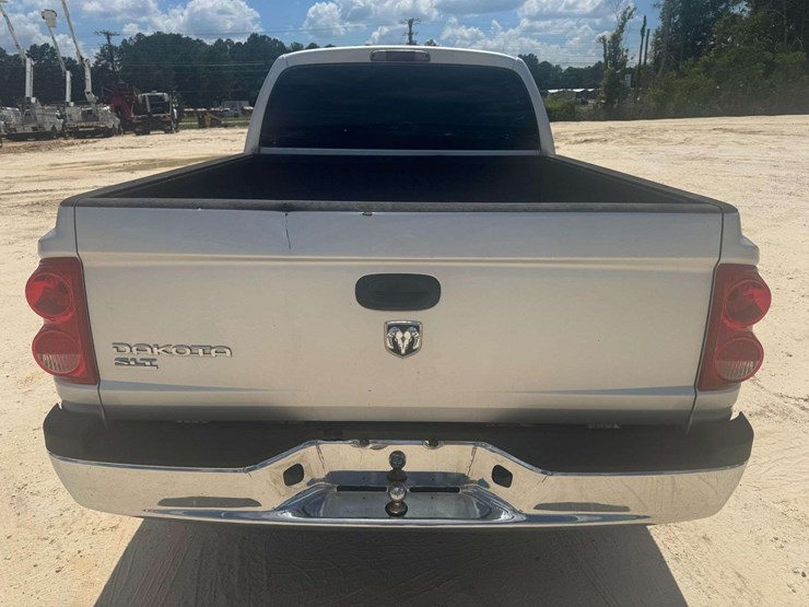 2006-dodge-dakota-slt-image-6
