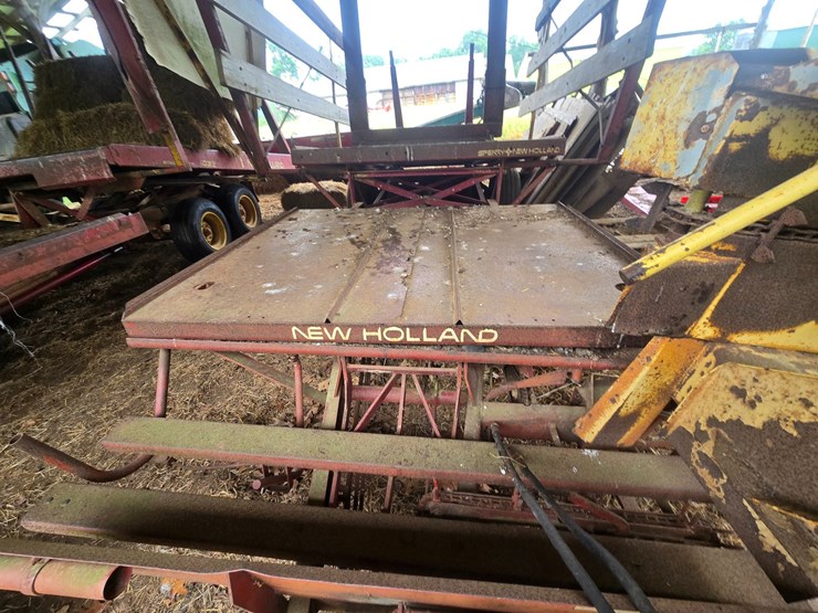 new-holland-1002-image-15