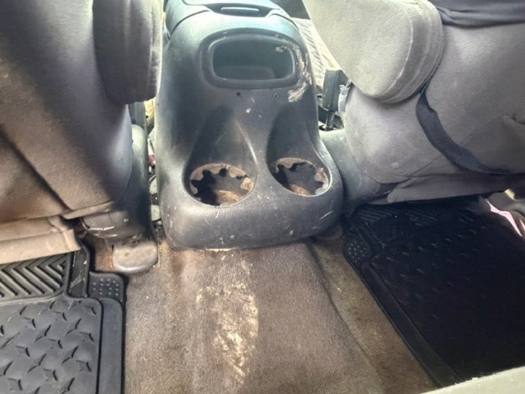 2004-toyota-tundra-image-30