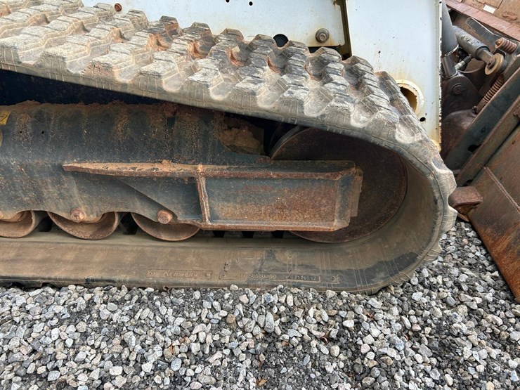 2018-bobcat-t770-image-14