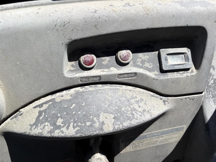 2014-kawasaki-mule-610-xc-image-13