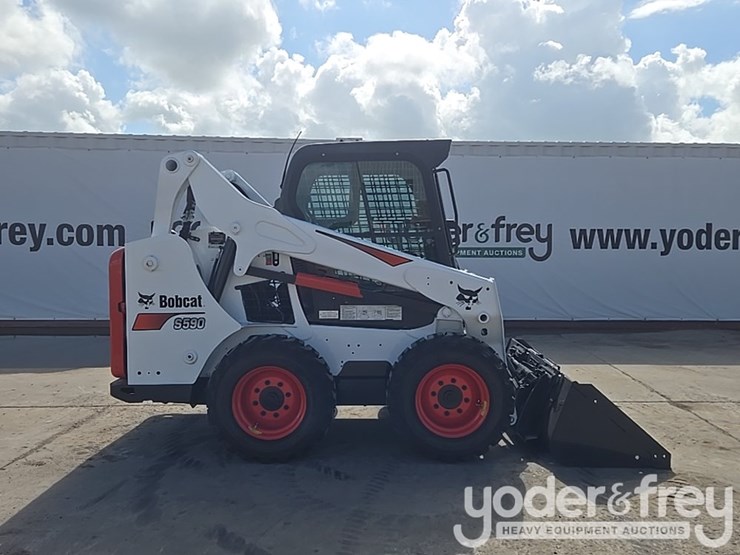 2018-bobcat-s590-image-6
