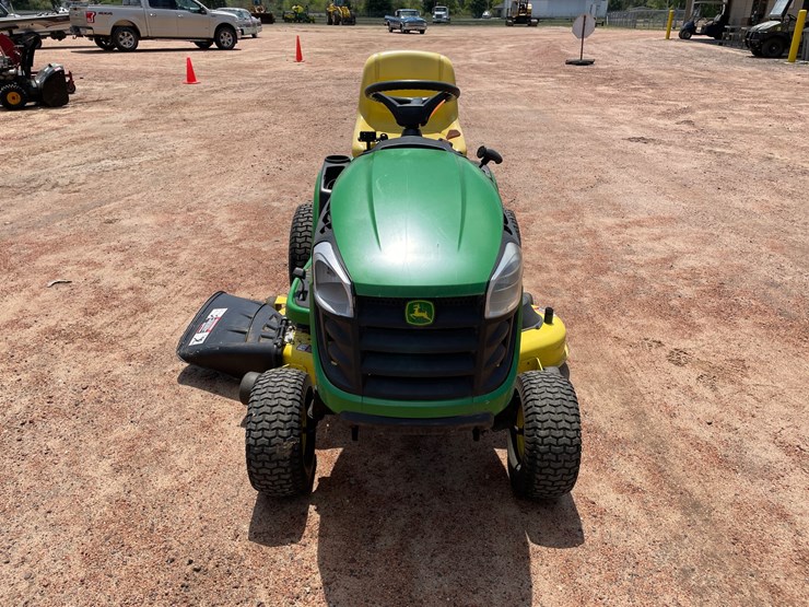 john-deere-e140-image-2