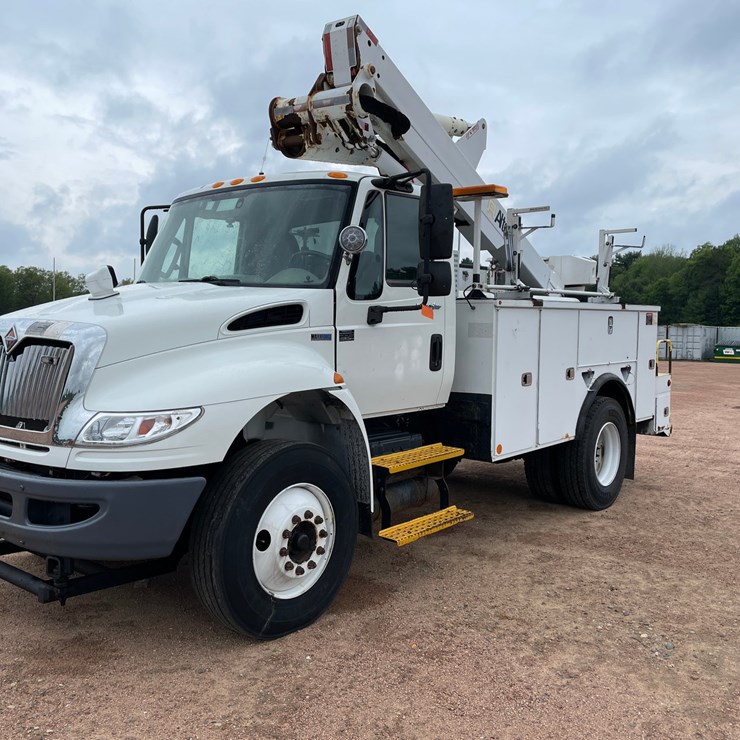 2014 INTERNATIONAL 4300