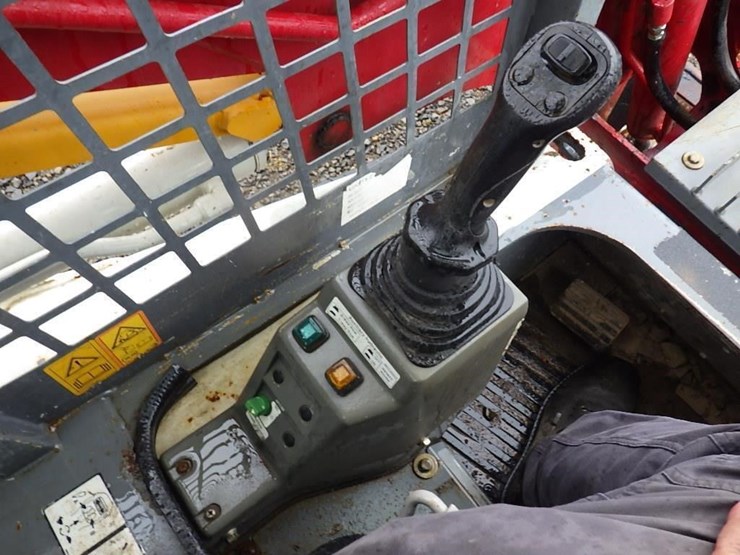 takeuchi-tl8-image-24