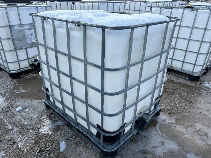 water-tank-tote-image-3