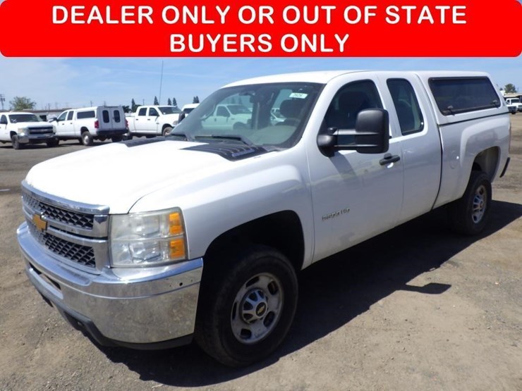 2013-chevrolet-2500hd-image-1