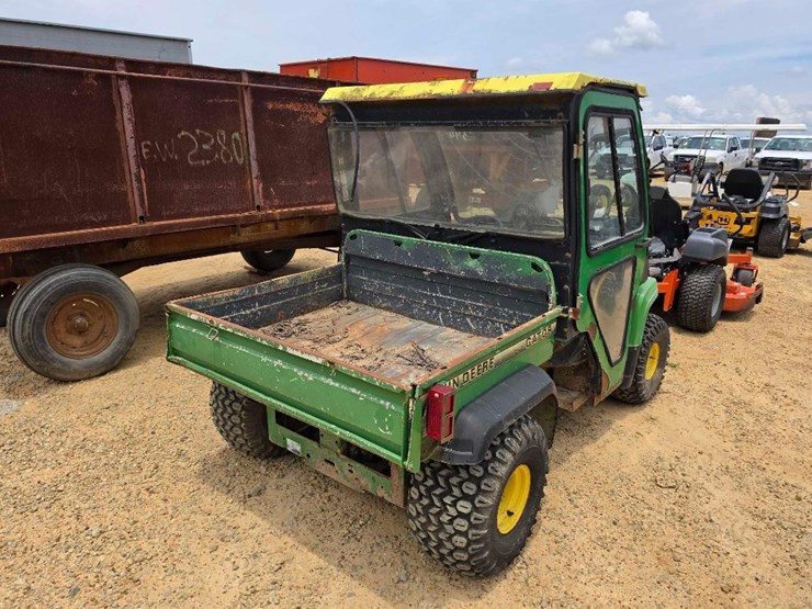 john-deere-gator-image-3