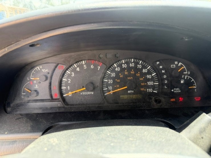 2004-toyota-tundra-image-50