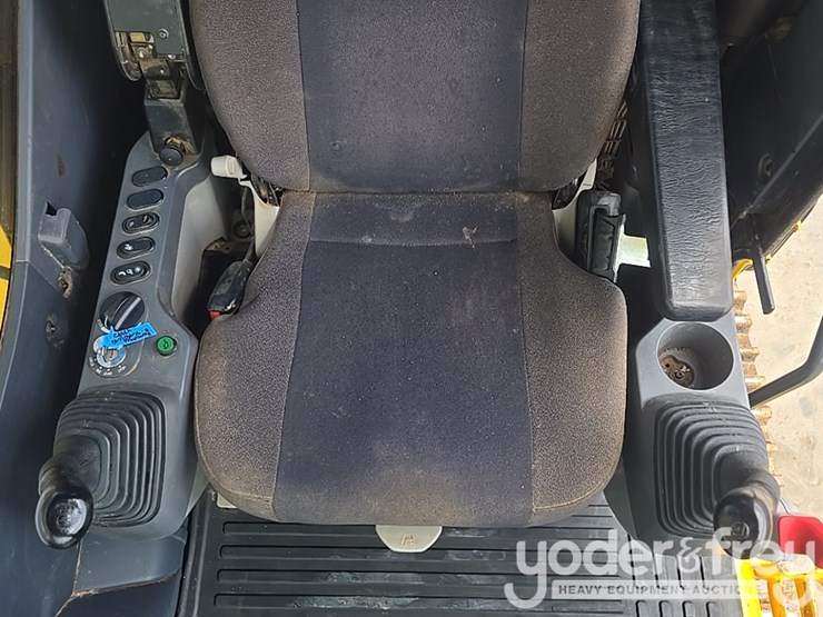 2023-komatsu-pc490-lc-10-image-56