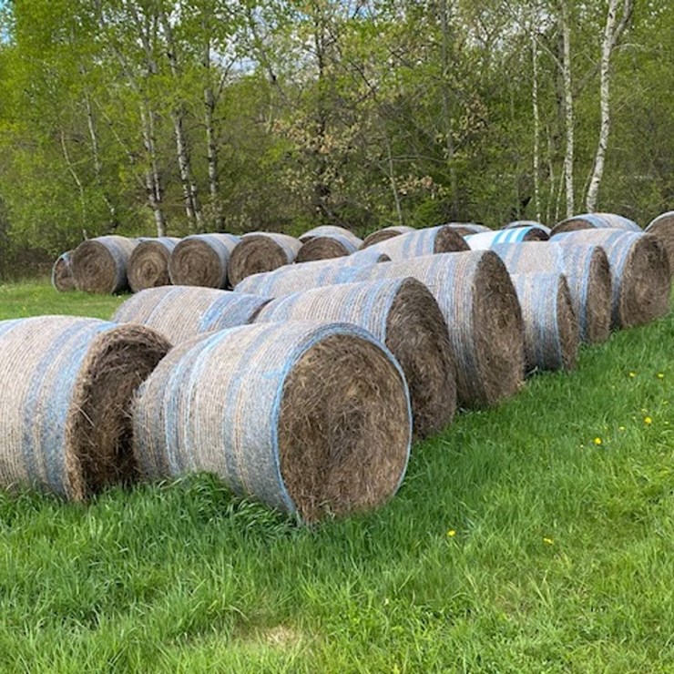 #254 • (10) 2025 Net Wrapped Grass Hay Bales (Stone Lake, WI)