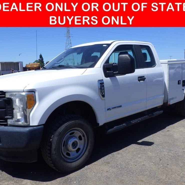 2017 FORD F350
