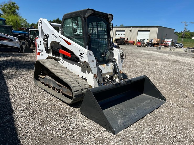 2021-bobcat-t770-image-6