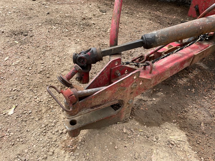 new-holland-273-image-8