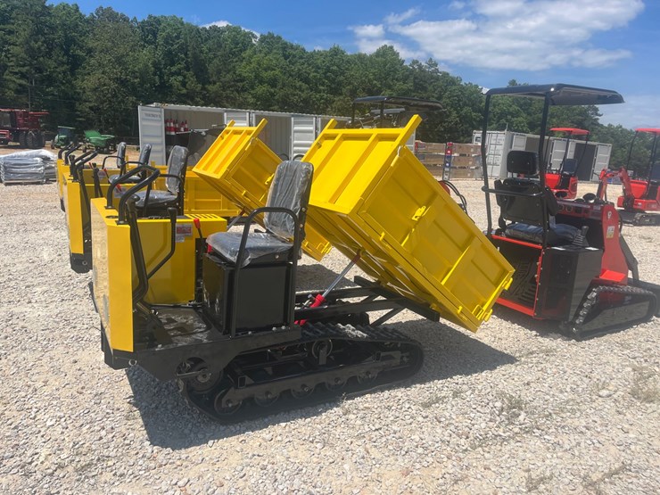 #110-•-crawler-dumper-with-seat-cd25-image-1