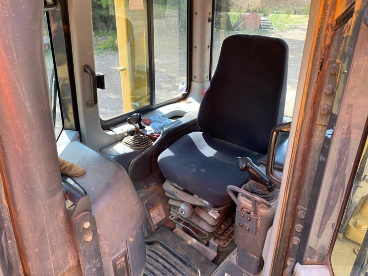 2006-komatsu-d61px-image-37