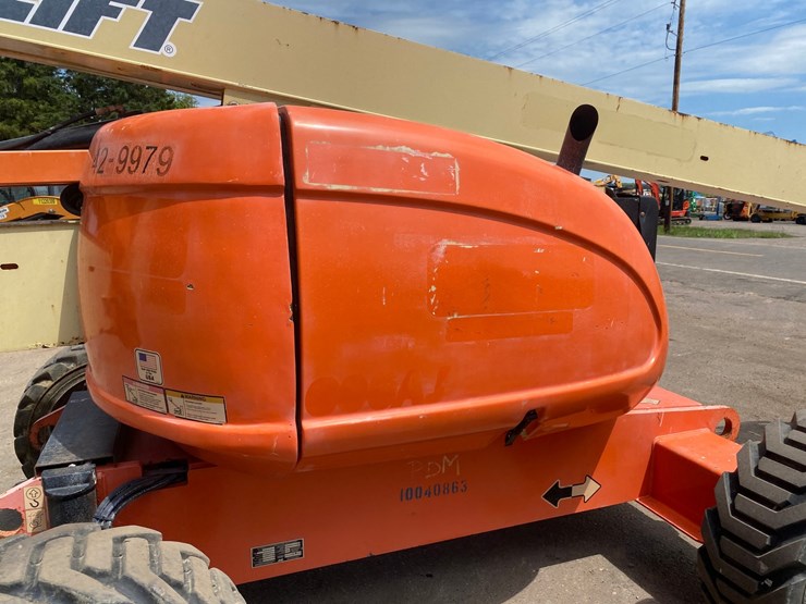 2012-jlg-600aj-image-32