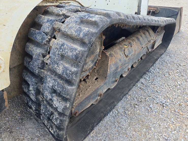 2020-bobcat-t770-image-55