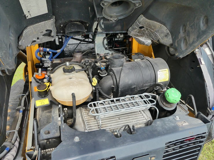 2024-deere-331g-image-9