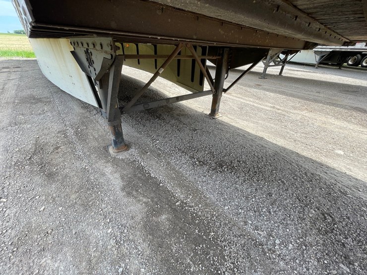 #406-•-2014-stoughton-semi-trailer-(title-in-delay)-(denmark,-wi)-image-17