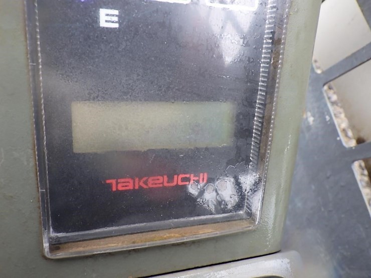 takeuchi-tl230-image-28