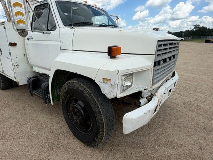 1984-ford-f600-image-19