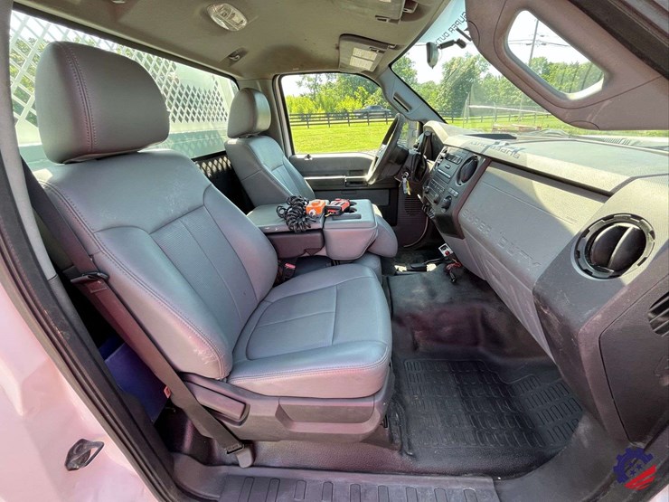 2011-ford-f450-image-78